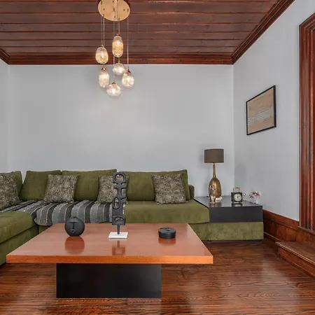 Villa Telegraphus Boutique