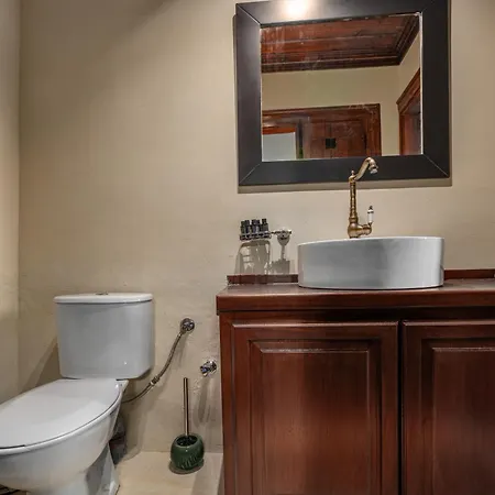 Telegraphus Boutique Villa
