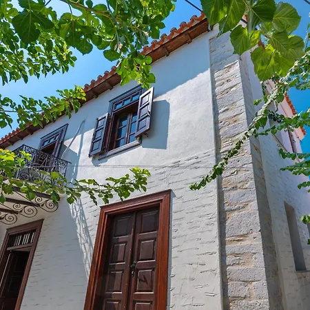 Villa Telegraphus Boutique *