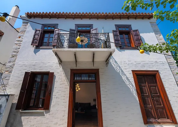 Telegraphus Boutique Vilă Skiathos